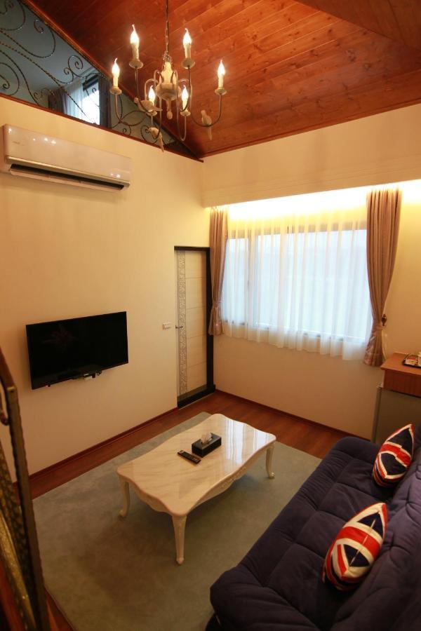 Kurumba JiJi B&B Bagian luar foto