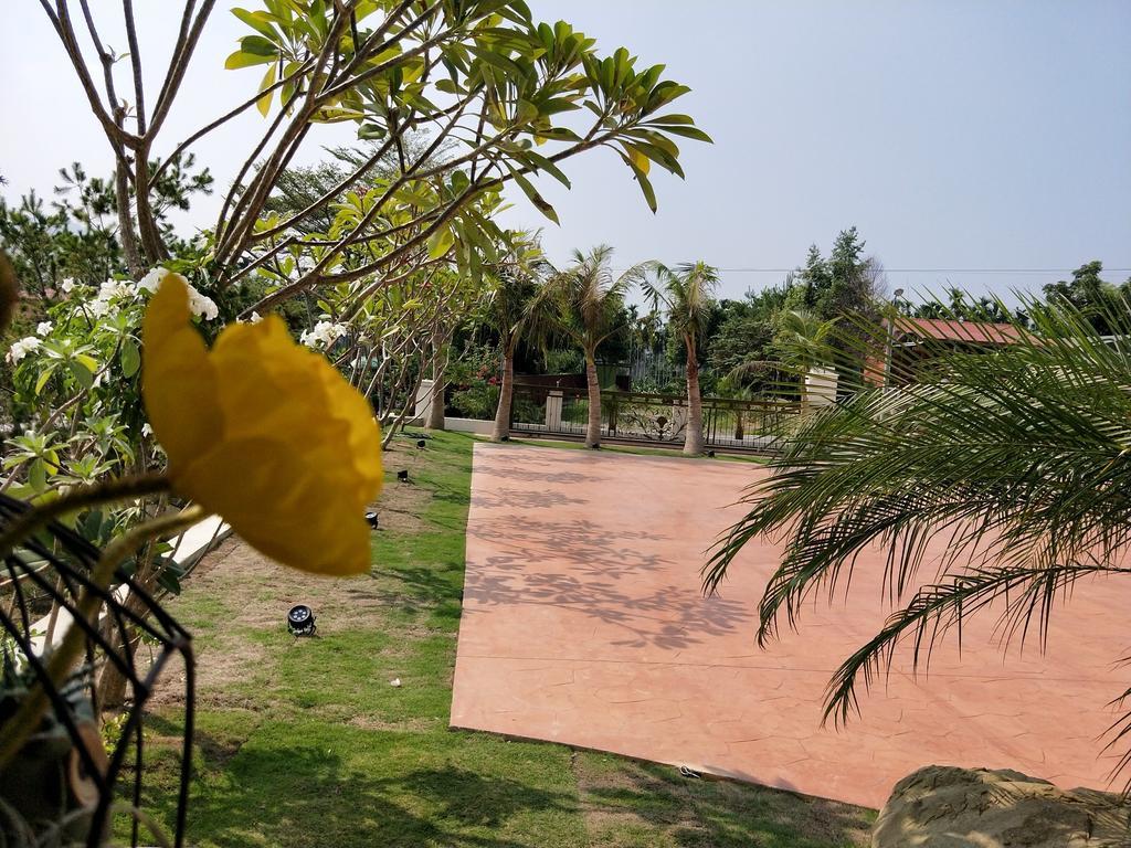Kurumba JiJi B&B Bagian luar foto