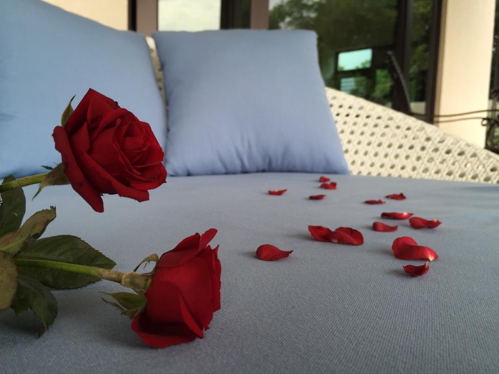 Kurumba JiJi B&B Bagian luar foto